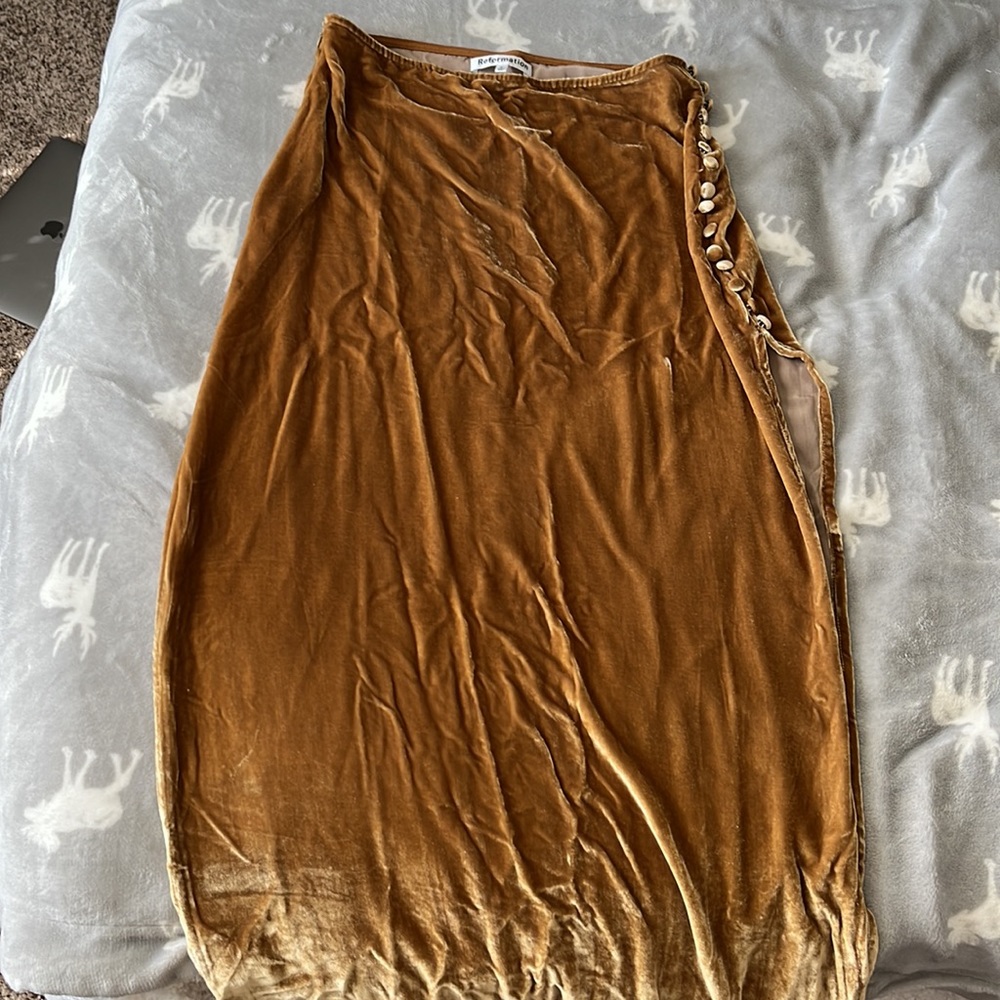 Reformation Gold Midi Skirt - Picture 3 of 6